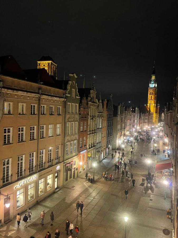 Dluga 11
